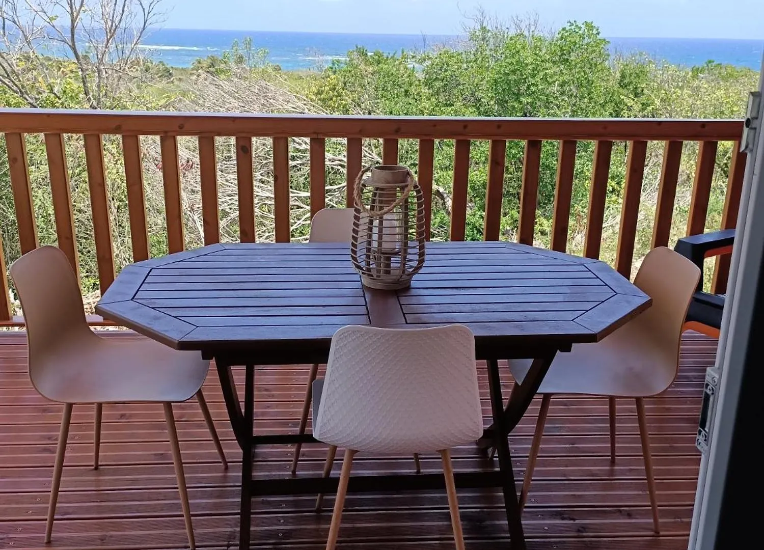 La Cabane De La Pointe Saint-Francois  Guadeloupe